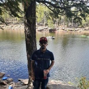 Meet your Posher, Ramiro